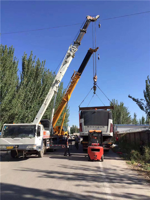 通辽市港口集装箱搬运案例